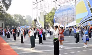 Chính sách cho trẻ em nhà trẻ, học sinh, học viên ở vùng đồng bào dân tộc thiểu số và miền núi