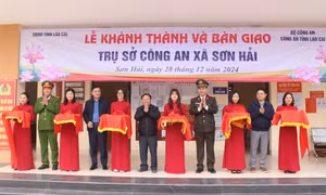 Khánh thành và bàn giao các trụ sở Công an xã, thị trấn tại Lào Cai