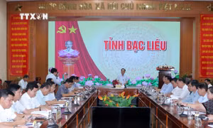 Công bố tình huống khẩn cấp sạt lở bờ sông tại thị xã Giá Rai