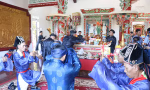 Lễ hội và giỗ Tổ ngành nghề yến sào Khánh Hoà