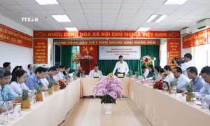 Quang cảnh buổi làm việc. Ảnh: Hồng Thái - TTXVN