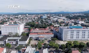 Bệnh viện Đa khoa tỉnh Kon Tum. Ảnh: Cao Nguyên - TTXVN
