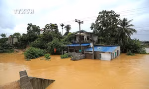Thủ tướng chỉ đạo tập trung khắc phục hậu quả mưa lũ do ảnh hưởng của bão số 2