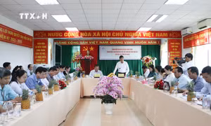 Quang cảnh buổi làm việc. Ảnh: Hồng Thái - TTXVN