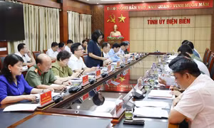 Tôn trọng và đảm bảo quyền tự do tín ngưỡng, tôn giáo của người dân