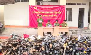Tiêu hủy gần 2.000 vũ khí, công cụ hỗ trợ do người dân tự nguyện giao nộp