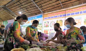 Hội thi chủ đề “Bánh dân gian Việt Nam: Hội nhập và phát triển” ở Cần Thơ