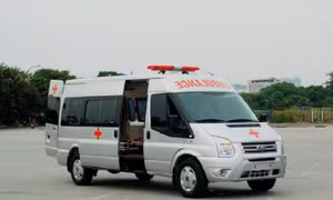 Nâng cao năng lực cấp cứu, vận chuyển người bệnh ở 4 xã vùng cao biên giới huyện Tây Giang