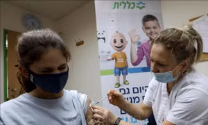 Chuyên gia Israel cảnh báo biến thể Delta có thể quay trở lại