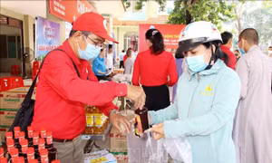 Tháng Nhân đạo 2022: Huy động được gần 770 tỷ đồng, trợ giúp hơn 1 triệu lượt người khó khăn