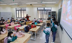 Hà Nội: Học sinh tiểu học và lớp 6 đi học trực tiếp từ ngày 6/4