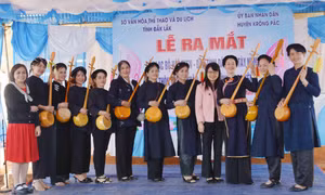 Bảo tồn, truyền dạy nghệ thuật hát Then - đàn Tính cho thế hệ trẻ ở Đắk Lắk