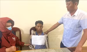 Bắt đối tượng Giàng A Thò mua bán, vận chuyển 14 bánh heroin