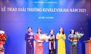 Lễ trao Giải thưởng Kovalevskaia năm 2021: Các nữ trí thức là nguồn nhân lực quan trọng trong sự nghiệp phát triển đất nước