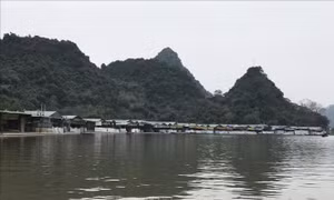 Thực hiện nghiêm túc việc dừng tổ chức lễ hội Chùa Hương