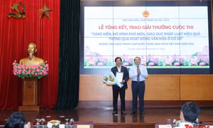Mô hình về an toàn giao thông giành giải Nhất thi phổ biến pháp luật thông qua hoạt động văn hóa