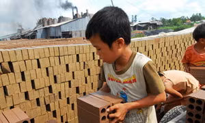Tiếp tục hoàn thiện chính sách về phòng ngừa, giảm thiểu lao động trẻ em