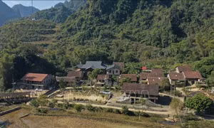Nét cổ kính ở làng đá Khuổi Ky