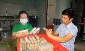 Tăng thu nhập từ sản phẩm truyền thống chè lam Phủ Quảng