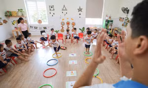 Năm học 2023 - 2024, giáo dục mầm non phấn đấu thực hiện tốt Chủ đề năm học "Xây dựng trường mầm non hạnh phúc, lấy trẻ em làm trung tâm" gắn kết với việc nâng cao chất lượng thực hiện Chuyên đề "Xây dựng trường mầm non lấy trẻ làm trung tâm giai đoạn 202
