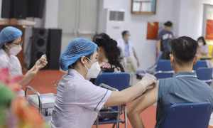 Ngày 22/5, có 1.222 ca mắc COVID-19, 1 bệnh nhân ở Hà Nội tử vong
