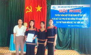 Gia Lai khuyến khích thanh niên dân tộc thiểu số lập gia đình đúng độ tuổi