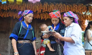 Nâng cao nhận thức cho đồng bào dân tộc thiểu số về quyền tiếp cận thông tin