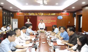 Trưởng ban Tuyên giáo Trung ương làm việc với một số cơ quan báo chí chính trị chủ lực