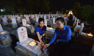 Ngày Thương binh - Liệt sỹ 27/7: Thắp nến tri ân những người con ưu tú của đất nước với những nghi thức đẹp đẽ nhất 
