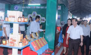 Khai mạc Hội chợ thương mại – triển lãm sản phẩm OCOP Bạc Liêu 2023