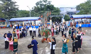 Gìn giữ phong tục Lễ hội ăn mừng lúa mới của đồng bào Raglai, T'rin