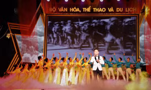 Chương trình nghệ thuật "Những mùa thu lịch sử" kỷ niệm Cách mạng tháng Tám, Quốc khánh 2/9