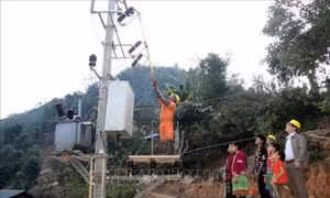 Bình Định: Ba làng đồng bào dân tộc thiểu số khó khăn được sử dụng điện lưới quốc gia