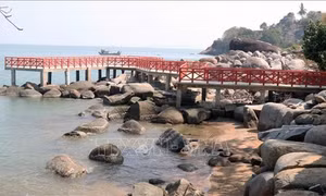 Kiên Hải phát triển lợi thế du lịch biển đảo ​
