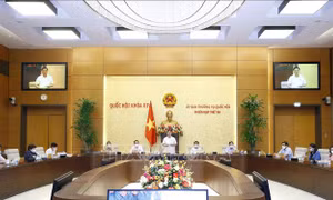 Chủ tịch Quốc hội Vương Đình Huệ phát biểu. Ảnh: Doãn Tấn - TTXVN