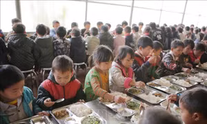Vùng cao Lai Châu chủ động phòng, chống rét cho học sinh