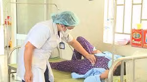 Huyện miền núi Trà Bồng nỗ lực dập dịch sốt xuất huyết