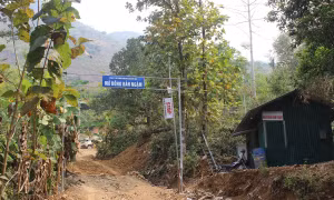 Đình chỉ hoạt động mỏ đồng bản Ngậm 