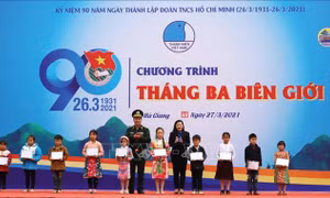 Nhiều hoạt động thiết thực đến với đồng bào dân tộc thiểu số trong dịp “Tháng ba biên giới”