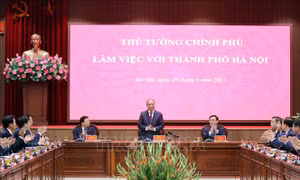 Thủ tướng Nguyễn Xuân Phúc: Hà Nội cần chú trọng hơn nữa việc phát triển các thành phố vệ tinh