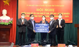 Tuyên Quang xóa nhà ở tạm, dột nát cho hộ nghèo