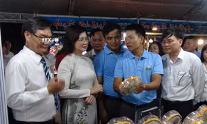Ngày hội Yến sào và trưng bày, quảng bá nông sản, dịch vụ hỗ trợ nông dân
