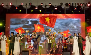 Xây dựng Chương trình nghệ thuật đặc biệt chào mừng 70 năm Chiến thắng Điện Biên Phủ