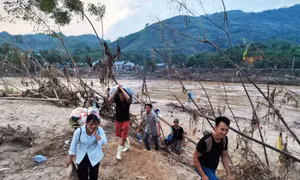 Ghi nhận từ Bảo Yên ( Lào Cai) : Người dân đang rất cần mắm, muối, thuốc đánh răng, bột giặt, gạo, …