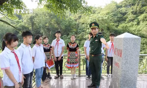 “Tiết học biên cương” bồi đắp tình yêu Tổ quốc cho thế hệ trẻ Lạng Sơn