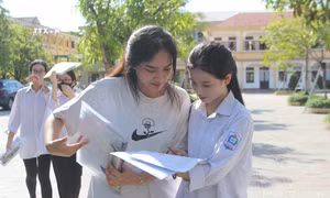 Thi tốt nghiệp THPT 2024: Công bố đáp án chính thức các môn thi Toán, Vật lí, Hoá học, Sinh học