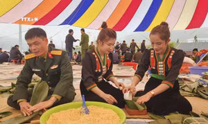 Người nghèo huyện biên giới Nậm Pồ vui đón Xuân mới