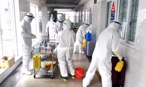 Dịch COVID-19: Các doanh nghiệp tổ chức cho người lao động từ tỉnh ngoài trở về Quảng Ninh làm xét nghiệm