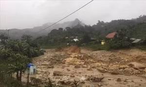 Quảng Nam: Thêm một vụ sạt lở núi vùi lấp 11 người tại huyện Phước Sơn