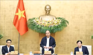 Họp Chính phủ Thường kỳ tháng 10: Thủ tướng Nguyễn Xuân Phúc yêu cầu đẩy nhanh tiến trình phục hồi kinh tế
